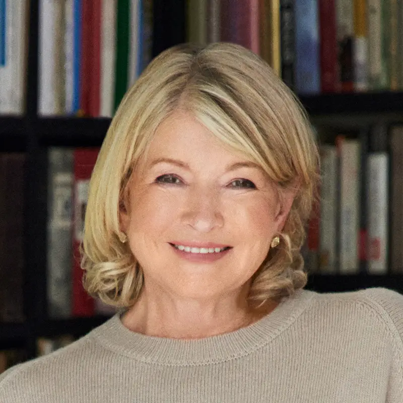 Photo of Martha Stewart.